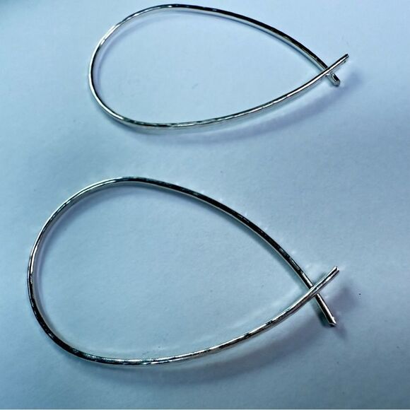 STERLING SILVER HAMMERED HOOP EARRINGS – WOMEN’S TEARDROP DESIGN - Picture 10 of 17